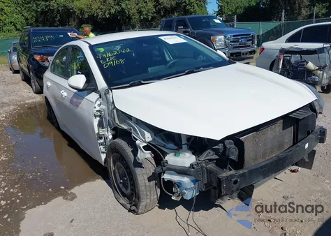 2019 Kia Forte Fe z USA, uszkodzony, nr VIN 3KPF24AD9KE130382